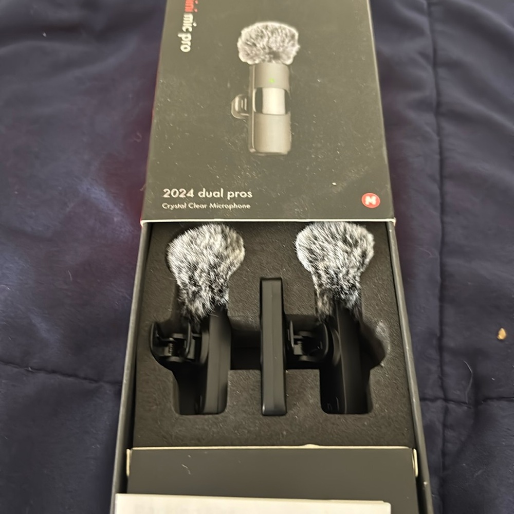 Wireless Lavalier Microphone - NIB